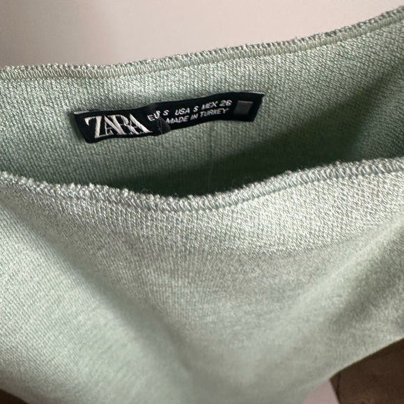 Mint green Zara mini dress - Picture 2 of 2